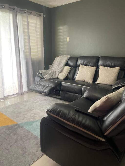 Appartamento New Kingston Retreat Esterno foto
